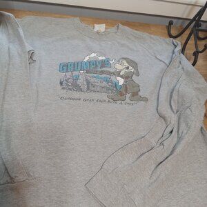 Disney Store Exclusive Grumpys Outpost Gray Long Sleeve T shirt size Xl Adult T1